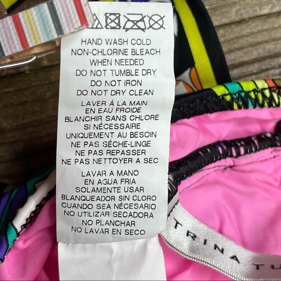 Trina Turk Sea Garden Multi One Piece Halter Cross-back Swimsuit Size 6 - Picture 11 of 11